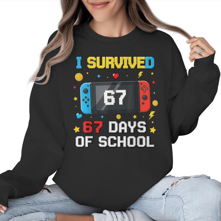 I Survived 67 Days Of School 67 Teacher Squad Matching Women Crewneck Sweatshirt