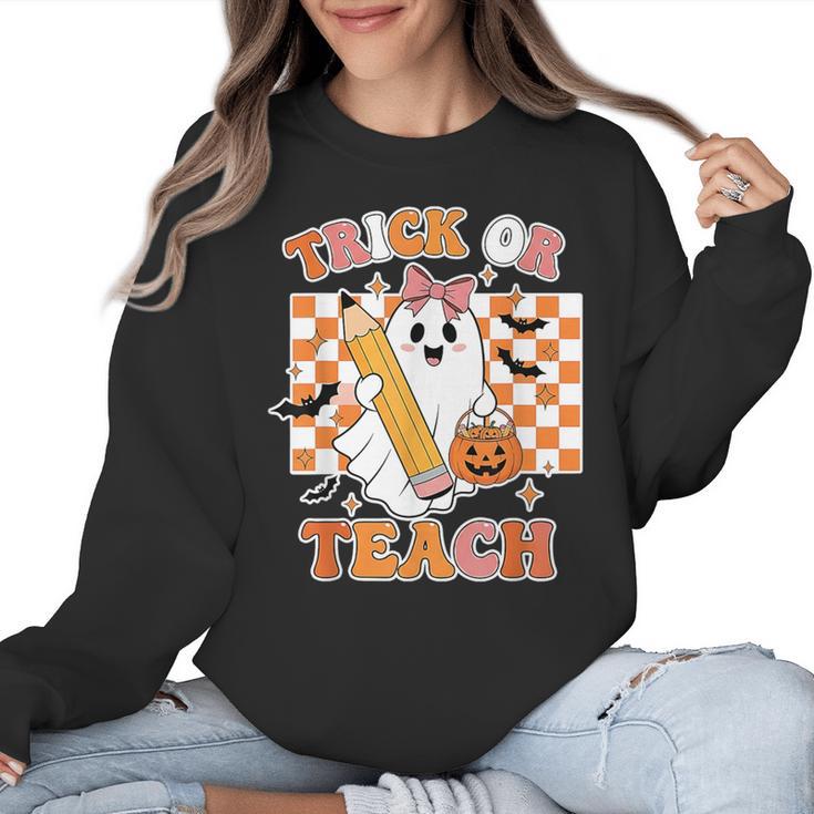 Vintage Teacher Shirt Women Trick Or Teach Halloween Women Crewneck Sweatshirt