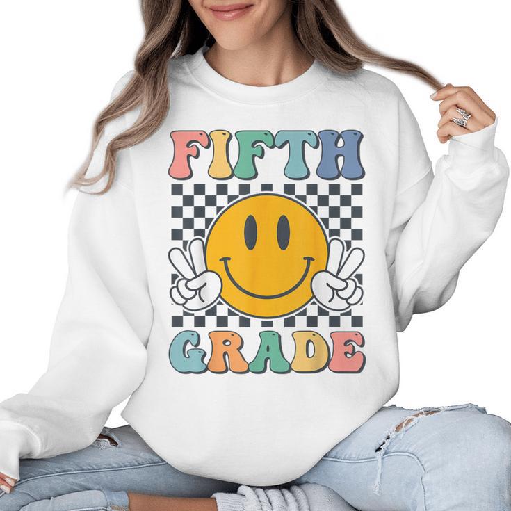 Fifth Grade Team Teachers Boys Girls Retro Smile 5th Grade Women Crewneck Sweatshirt