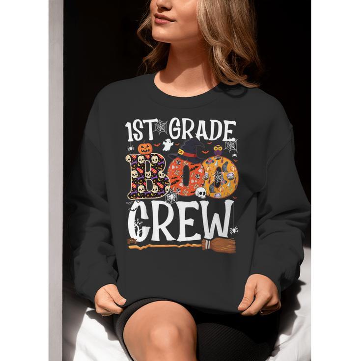 1st Grade Boo Crew Cute Ghost Halloween Teacher Kids Women Crewneck Sweatshirt, funny gift