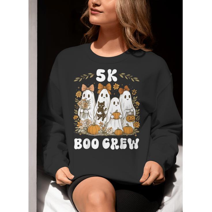 5K Boo Crew Halloween Teacher K5 Floral Ghost Trick Or Teach Women Crewneck Sweatshirt, funny gift