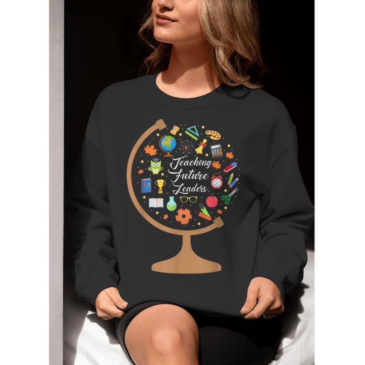 Awesome Teachers T Shirt Teaching Future Leaders Globe For Men Women Women Crewneck Sweatshirt, funny gift