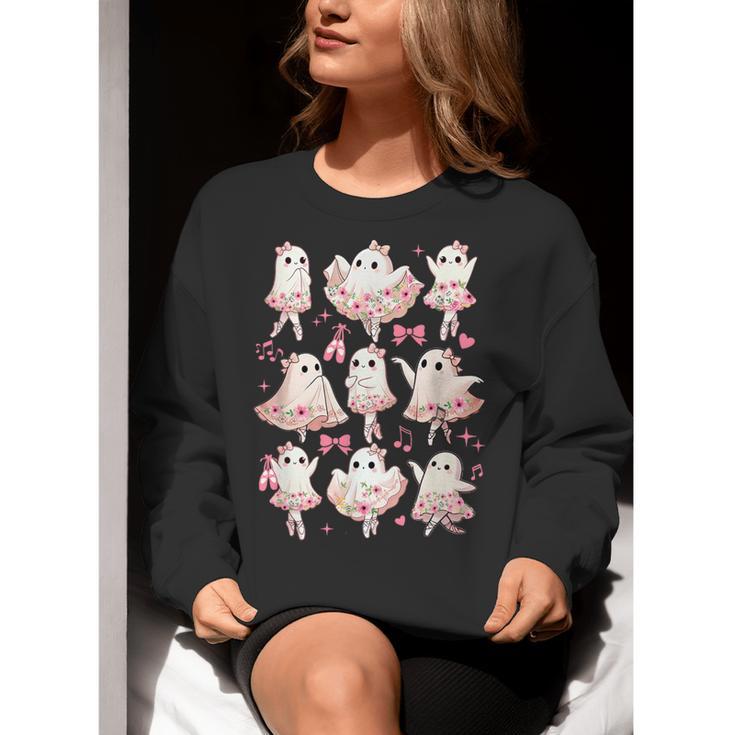 Ballet Ghost Ballet Dancer Spooky Dance Halloween Teacher Women Crewneck Sweatshirt, funny gift