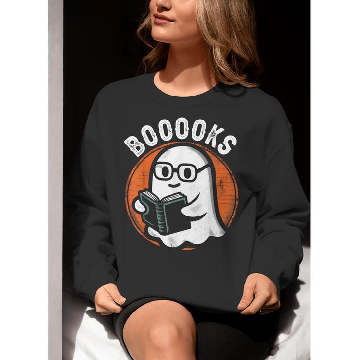 Cute Ghost Book Reading Books Lover Retro Halloween Teacher Women Crewneck Sweatshirt, funny gift