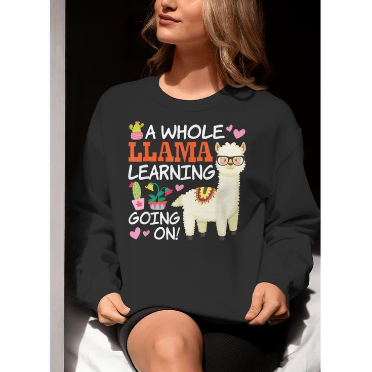 Llama Learning T Shirt Teachers Students Alpaca Lovers Women Crewneck Sweatshirt, funny gift