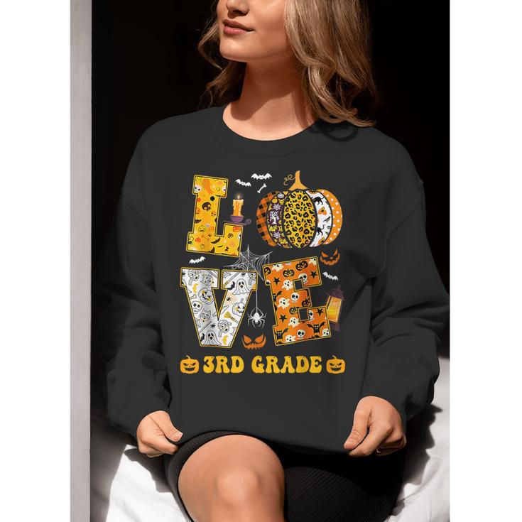 LOVE 3rd Grade Pumpkin Teacher Student Halloween Costume Women Crewneck Sweatshirt, funny gift