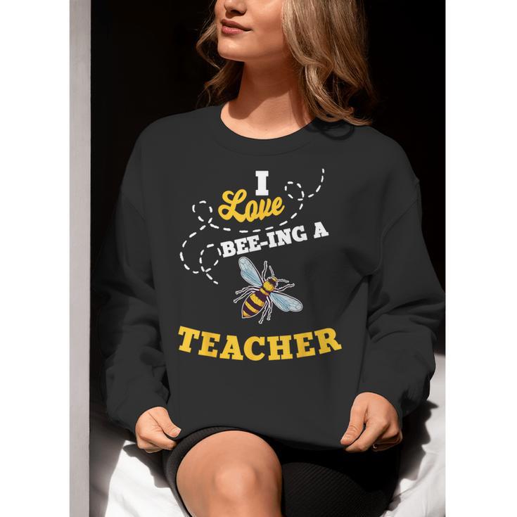 I Love Bee-Ing A Teacher Honey Bee Job Profession Women Crewneck Sweatshirt, funny gift