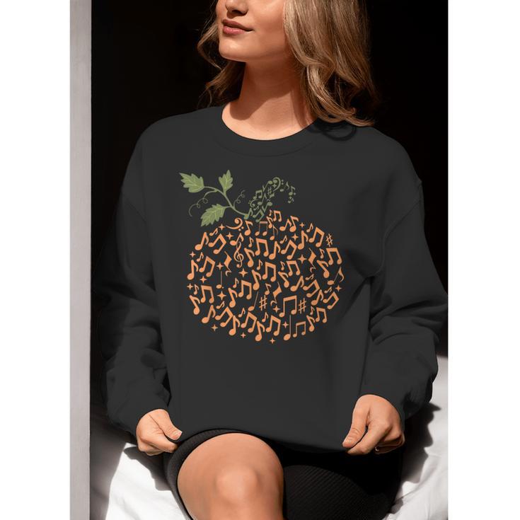 Music Notes Pumpkin Fall Music Teacher Autumn Halloween Women Crewneck Sweatshirt, funny gift