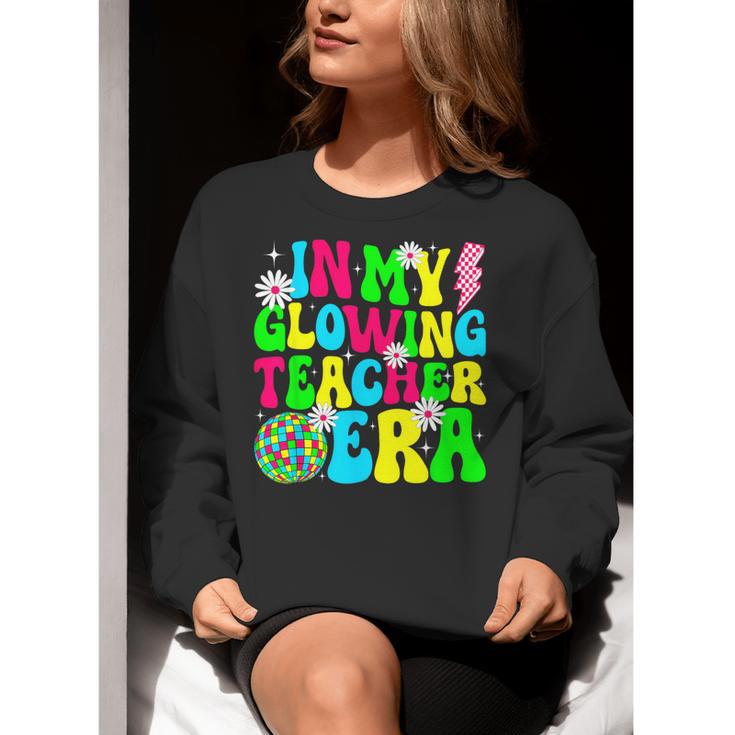 Retro Groovy In My Glowing Teacher Era Happy Teacher's Day Women Crewneck Sweatshirt, Groovy Teacher Sweatshirts, funny gift Retro Groovy In My Glowing Teacher Era Happy Teacher's Day Women Crewneck Sweatshirt, Groovy Teacher Sweatshirts, funny gift