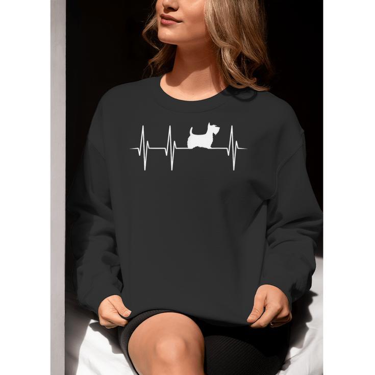 Scottish Terrier Dog Heartbeat Scottie Dog Lover T-Shirt Women Crewneck Sweatshirt, funny gift