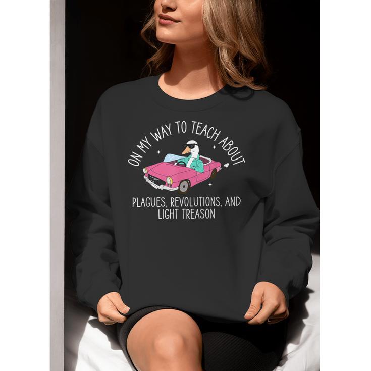 History Teacher Silly Goose Back To School Social Studies Women Crewneck Sweatshirt, History Teacher Sweatshirts, funny gift History Teacher Silly Goose Back To School Social Studies Women Crewneck Sweatshirt, History Teacher Sweatshirts, funny gift