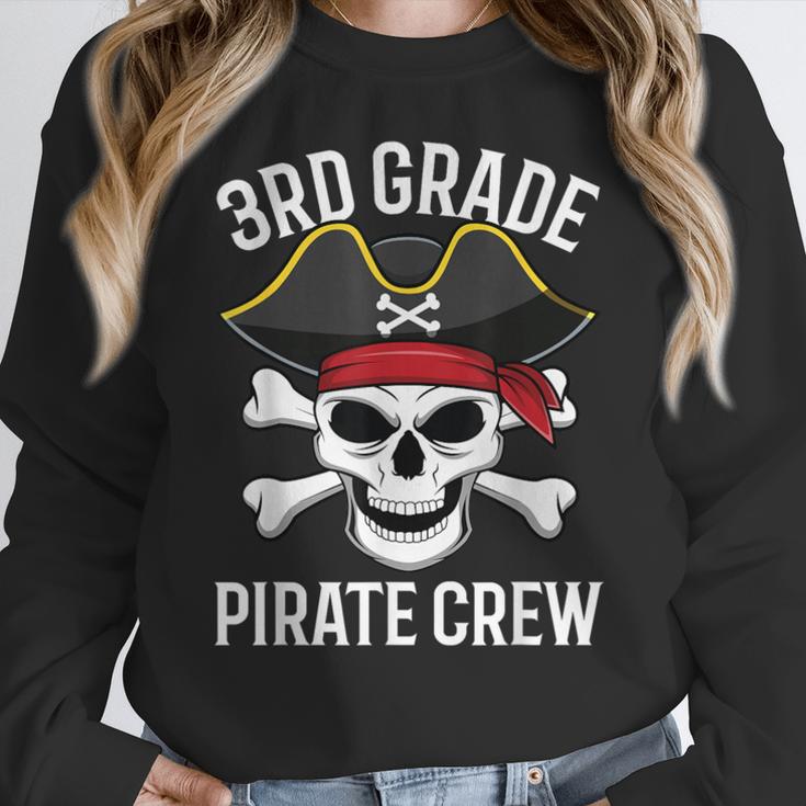 3rd Grade Pirate Crew Halloween Costume Student Teacher Women Crewneck Sweatshirt, funny design 3rd Grade Pirate Crew Halloween Costume Student Teacher Women Crewneck Sweatshirt, funny design