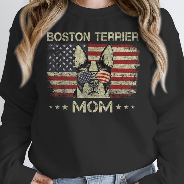 Boston Terrier Mom Dog Lovers American Flag 4th Of July Women Crewneck Sweatshirt, Mom Gifts, Boston Terrier Mom Gifts, American Boston Terrier Gifts, Boston Terrier 4th Of July Gifts, funny design