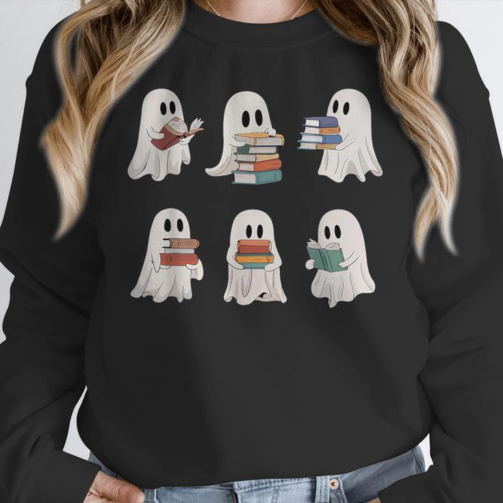 Ghost Reading Books Teacher Halloween Librarian Cute Boook Women Crewneck Sweatshirt, funny design