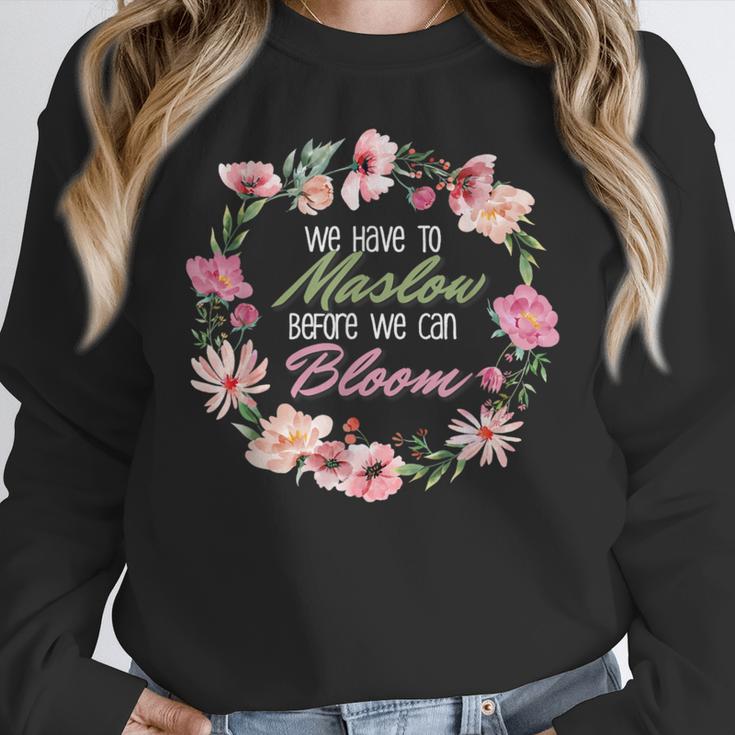 Maslow Before Blooms SPED Teacher School Psychologist Retro Men Women Women Crewneck Sweatshirt, funny design Maslow Before Blooms SPED Teacher School Psychologist Retro Men Women Women Crewneck Sweatshirt, funny design