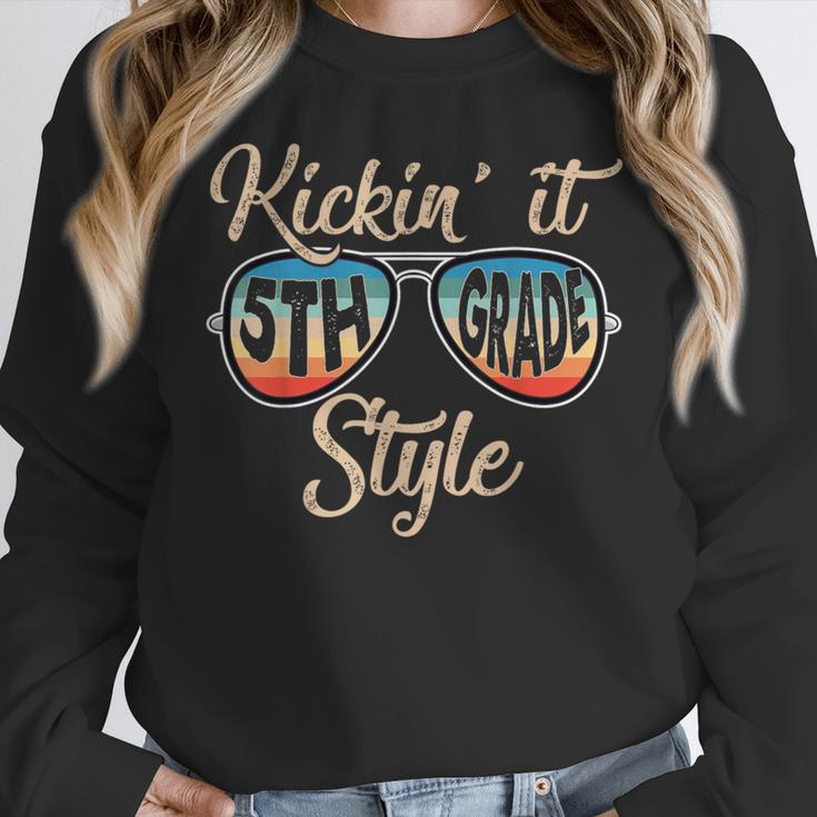 P41l Retro Kickin It 5th Grade Style Teacher Back To School For Men Women Girls Kids Women Crewneck Sweatshirt, funny design P41l Retro Kickin It 5th Grade Style Teacher Back To School For Men Women Girls Kids Women Crewneck Sweatshirt, funny design