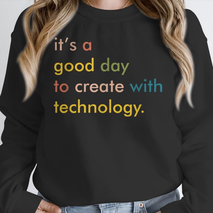 Retro Technology Teacher Shirt Tech Teacher Women Crewneck Sweatshirt, funny design