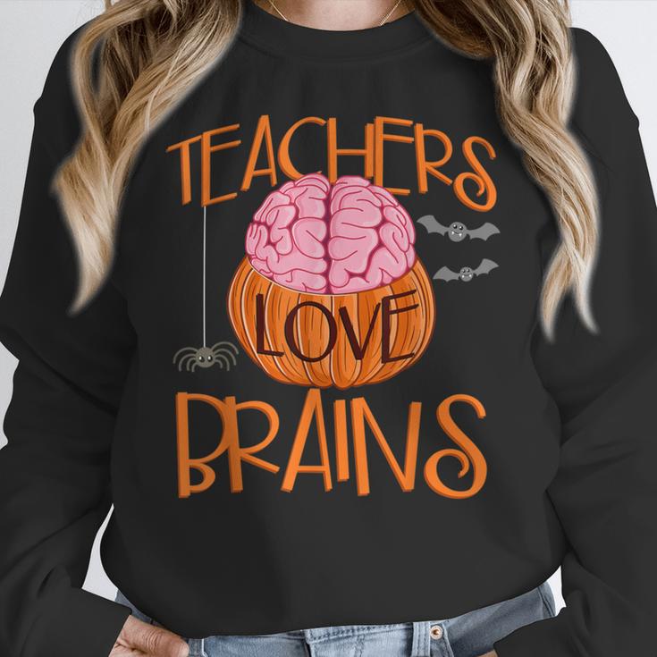 Teachers Love Brains Halloween T-Shirt For Men Women Women Crewneck Sweatshirt, funny design Teachers Love Brains Halloween T-Shirt For Men Women Women Crewneck Sweatshirt, funny design