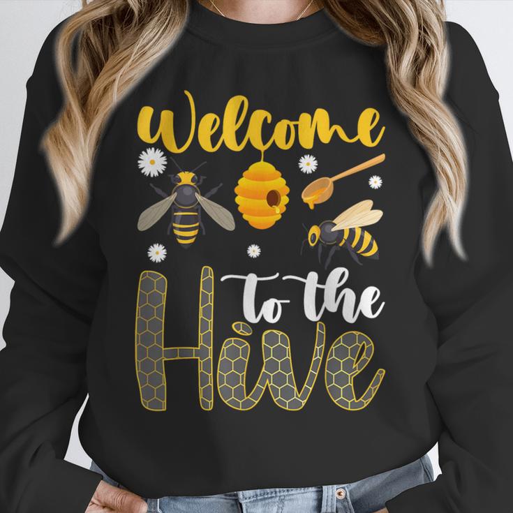 Welcome To The Hive Bee Teacher Back To School Women Crewneck Sweatshirt, funny design