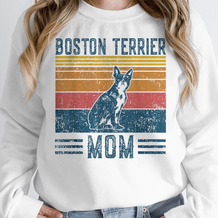 Dog Boston Terrier Mom Vintage Boston Terrier Mom Women Crewneck Sweatshirt, Mom Gifts, Boston Terrier Mom Gifts, funny design