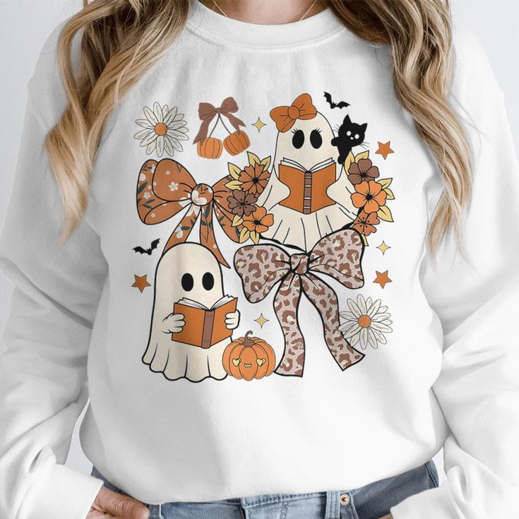 Ghost Reading Books Halloween Bow Spooky Teacher Student Women Crewneck Sweatshirt, funny design