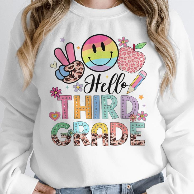 Hello 3rd Grade Boy Girl Teacher Back To School 3rd Grade Women Crewneck Sweatshirt, funny design