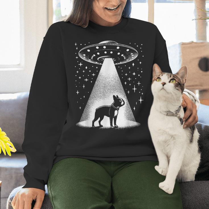 Boston Terrier Mom Dad Dog Alien UFO For Men Women Women Crewneck Sweatshirt, Boston Terrier Mom Sweatshirts, Boston Terrier Dad Sweatshirts, gift for family, gift for coworker