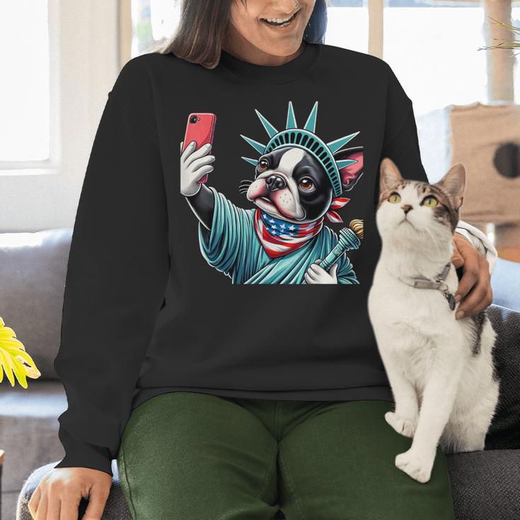 Boston Terrier Selfie Statue Of Liberty 4th Of July American Women Crewneck Sweatshirt, American Boston Terrier Sweatshirts, Boston Terrier 4th Of July Sweatshirts, gift for family, gift for coworker