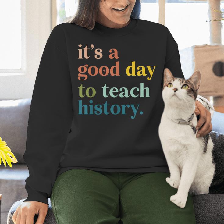 It's A Good Day To Teach History Teacher Men Women Women Crewneck Sweatshirt, History Teacher Sweatshirts, gift for family, gift for coworker It's A Good Day To Teach History Teacher Men Women Women Crewneck Sweatshirt, History Teacher Sweatshirts, gift for family, gift for coworker
