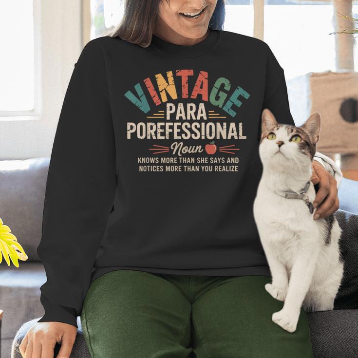 Paraprofessional Vintage Para Teacher 60s 70s 80s Women Crewneck Sweatshirt, gift for family, gift for coworker