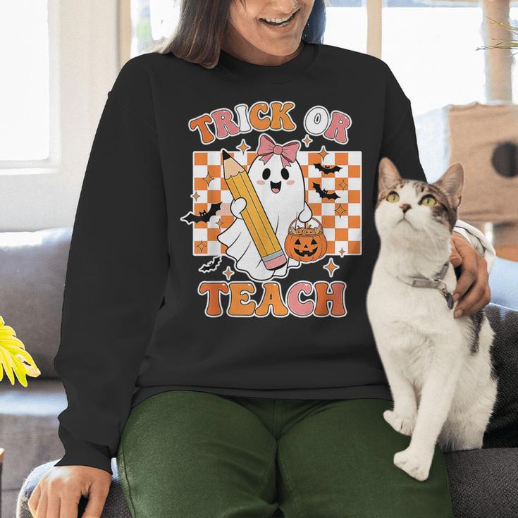 Vintage Teacher Shirt Women Trick Or Teach Halloween Women Crewneck Sweatshirt, gift for family, gift for coworker