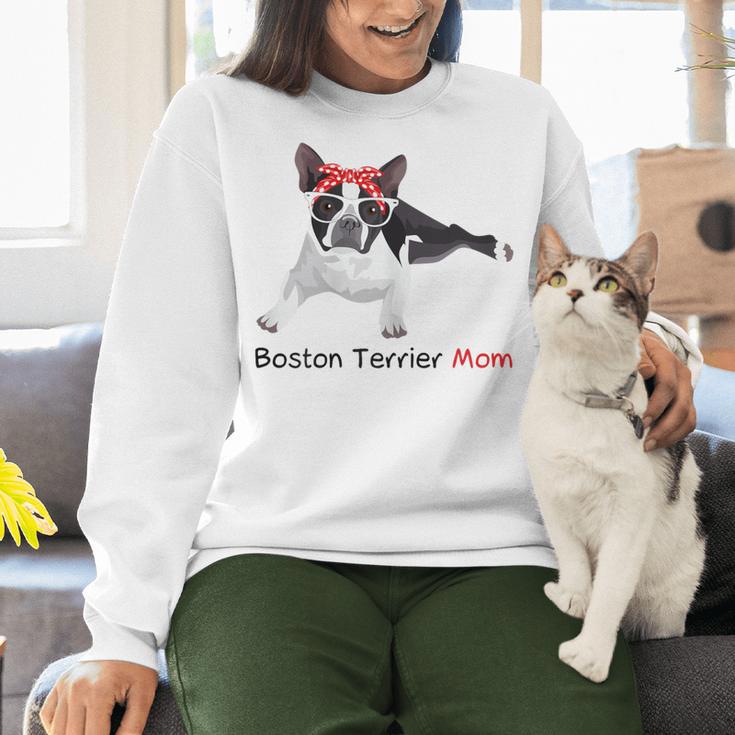 Boston Terrier Mom Bandana Boston Terrier Dog Women Crewneck Sweatshirt, Boston Terrier Mom Sweatshirts, gift for family, gift for coworker
