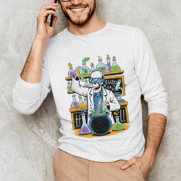 Skeleton Mad Scientist Halloween Costume Science Teacher Unisex Long Sleeve T-Shirt, funny gift