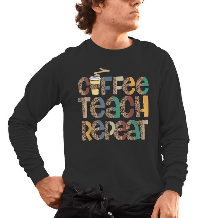 Coffee Teach Repeat Leopard Print Back To School Teachers Men's Long Sleeve T-Shirt