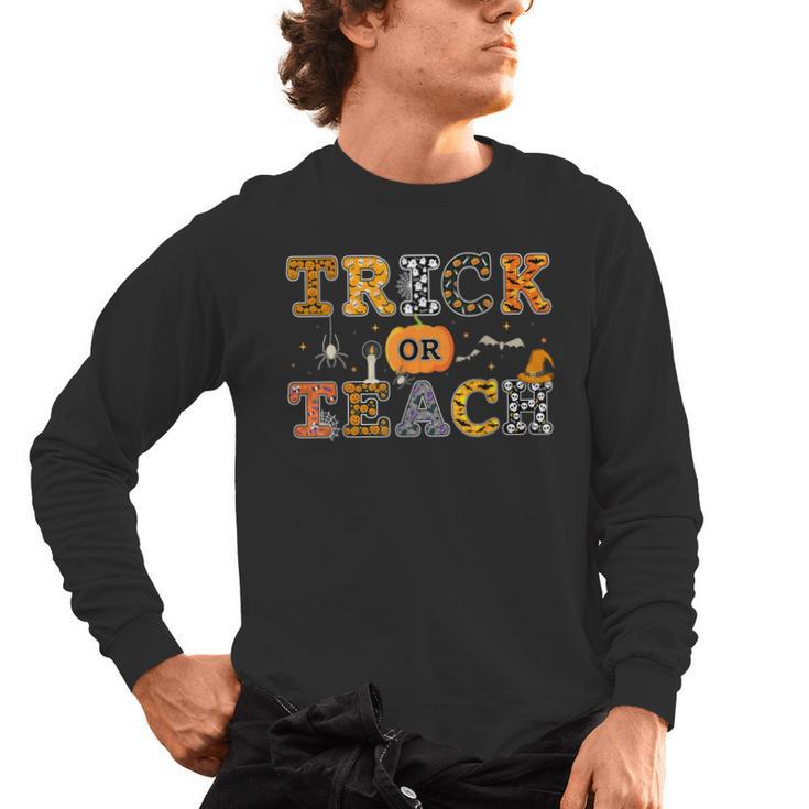 Trick Or Teach Funny School Teacher Halloween Costume Men's Long Sleeve T-Shirt