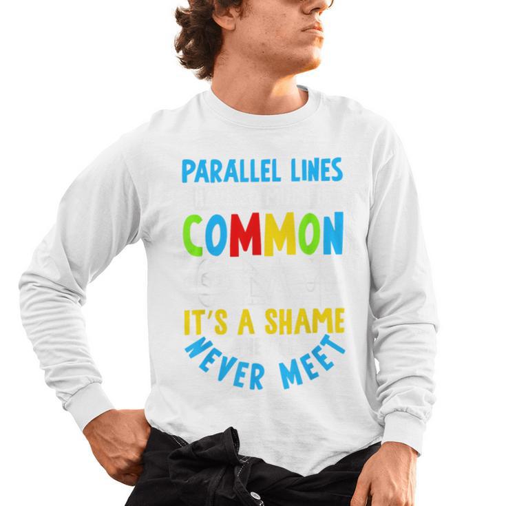 Parallel Lines Math Pun – Teacher Humor Men's Long Sleeve T-Shirt