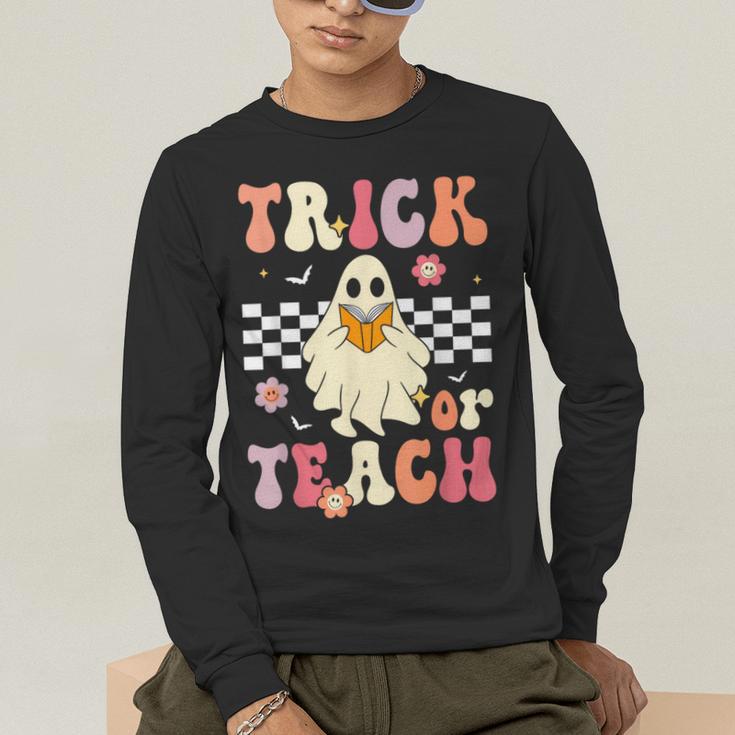 Groovy Teacher Halloween Retro Trick Or Teach Floral Ghost Men's Long Sleeve T-Shirt, funny gift