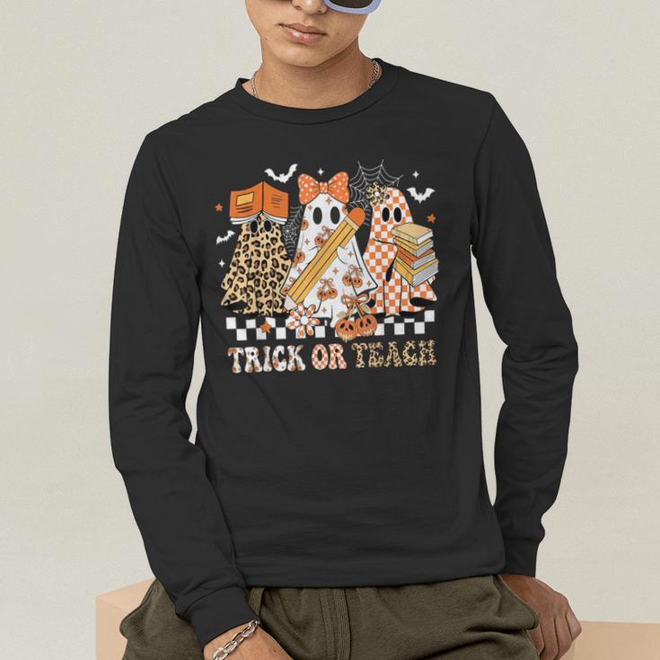 Trick Or Teach Groovy Teacher Halloween Floral Ghost Men's Long Sleeve T-Shirt, funny gift