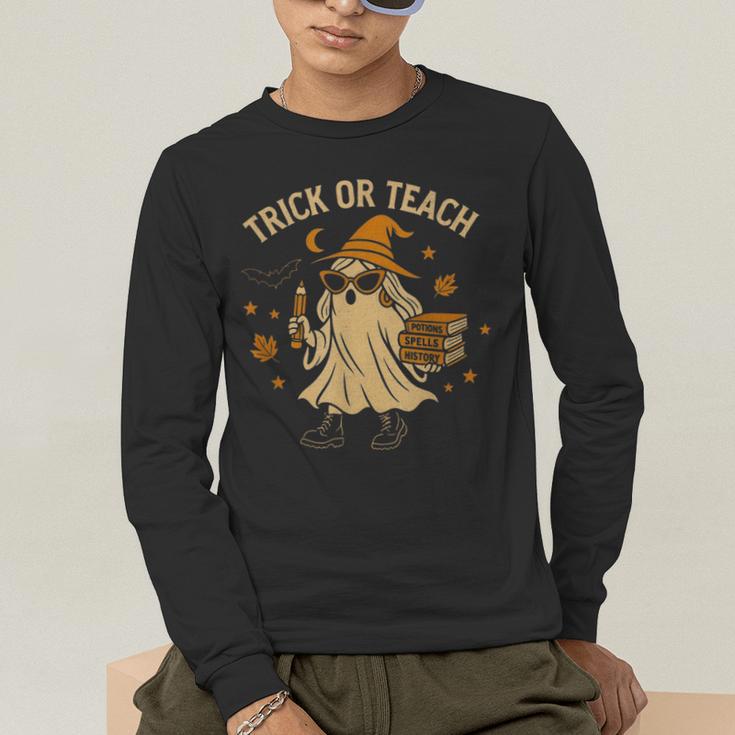 Trick Or Teach Halloween Teacher Men's Long Sleeve T-Shirt, funny gift Trick Or Teach Halloween Teacher Men's Long Sleeve T-Shirt, funny gift