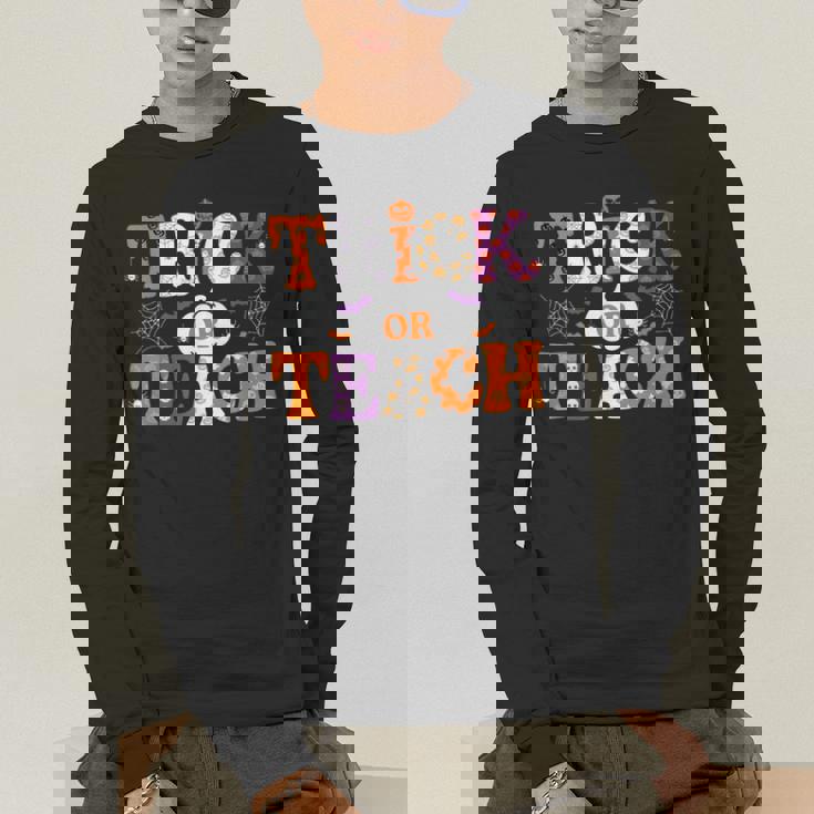 Trick Or Teach Teacher Halloween Costume Men Women Men&#x27;s Long Sleeve T-Shirt, funny gift