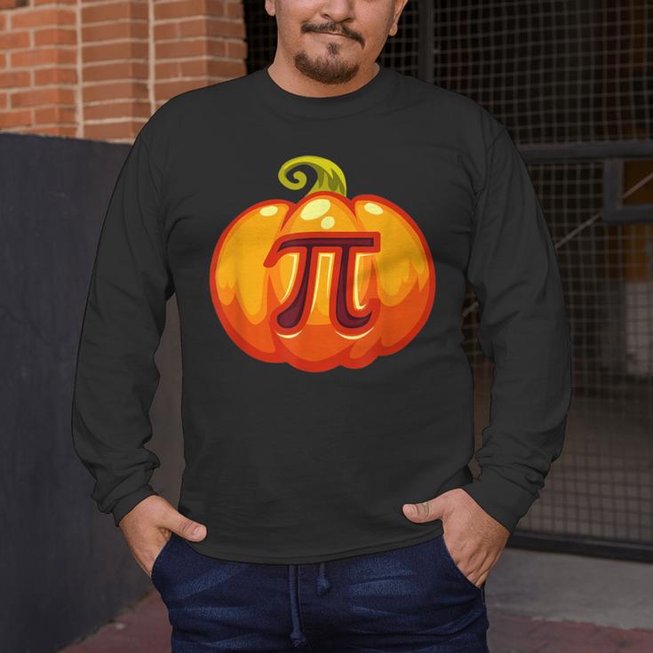 Math Teacher Halloween Costume Pumpkin Pi Pun Pie Men Men's Long Sleeve T-Shirt, funny design