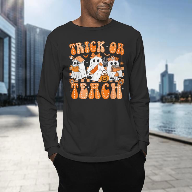 Groovy Teacher Halloween Trick Or Teach Ghost Men Women Kids Men's Long Sleeve T-Shirt, gift for family, gift for coworker