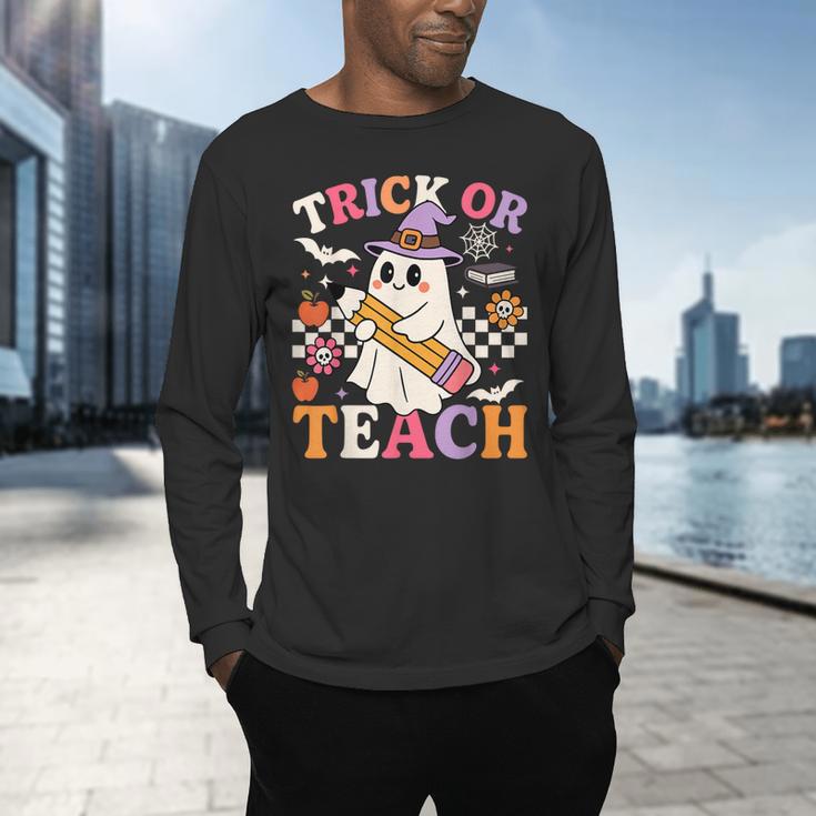 Retro Floral Ghost Trick Or Teach Groovy Teacher Halloween Men's Long Sleeve T-Shirt, gift for family, gift for coworker