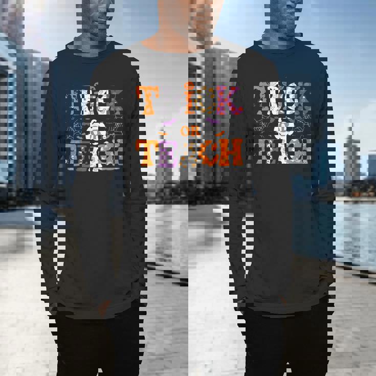 Trick Or Teach Teacher Halloween Costume Men Women Men&#x27;s Long Sleeve T-Shirt, gift for family, gift for coworker