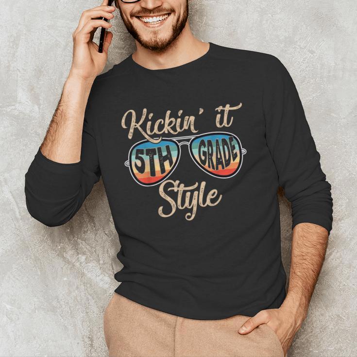 P41l Retro Kickin It 5th Grade Style Teacher Back To School For Men Women Girls Kids Men's Long Sleeve T-Shirt, novelty gifts, funny gifts
