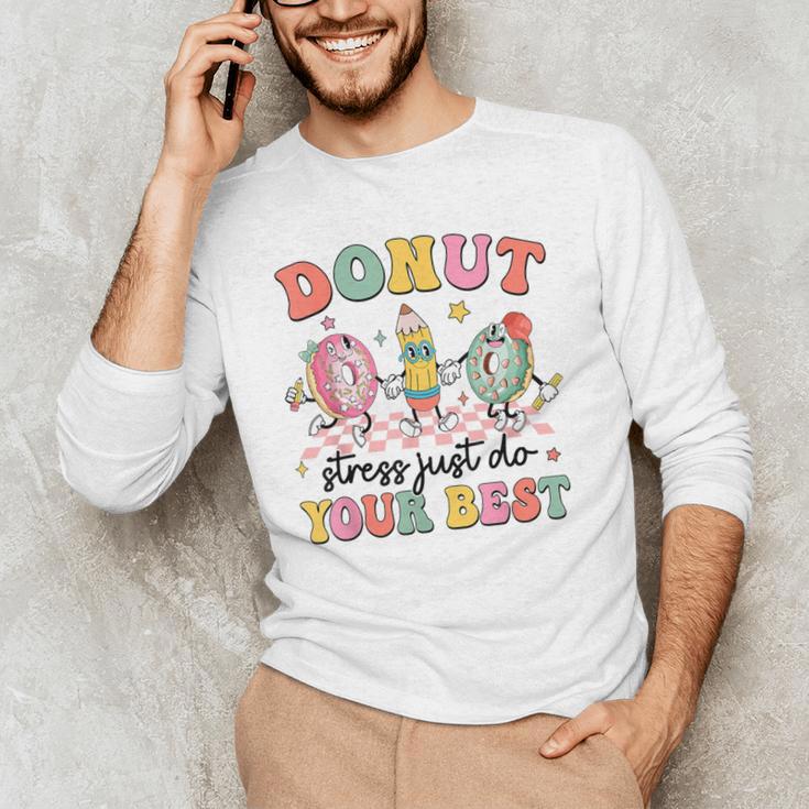 Groovy Donut Stress Just Do Your Best Testing Day Teachers Men's Long Sleeve T-Shirt, novelty gifts, funny gifts