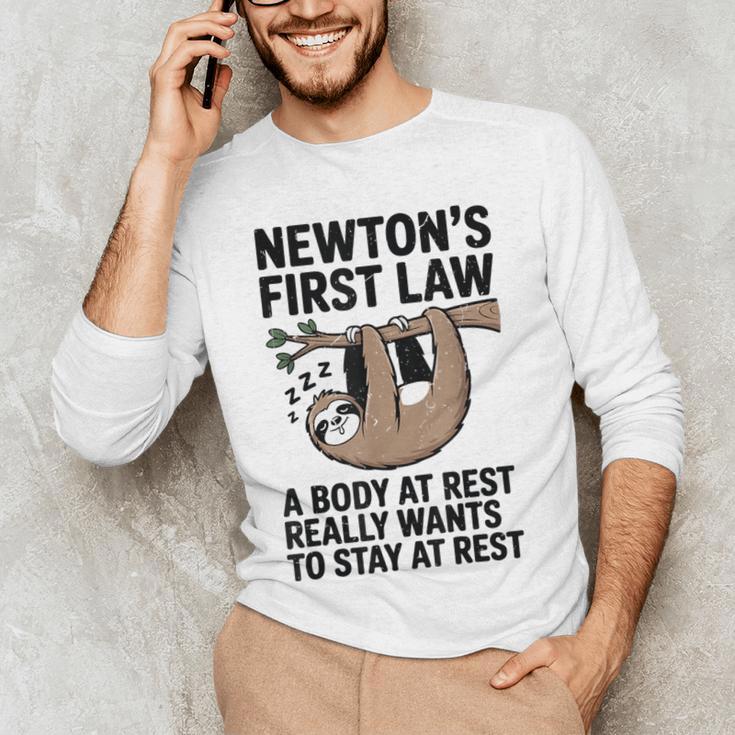 Newtons First Law Physics Jokes Science Teacher Men's Long Sleeve T-Shirt, novelty gifts, funny gifts