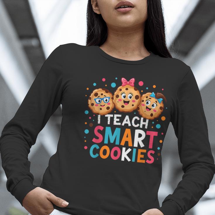 I Teach Smart Cookies Cute Back To School Teacher Women Long Sleeve T-Shirt, funny gift
