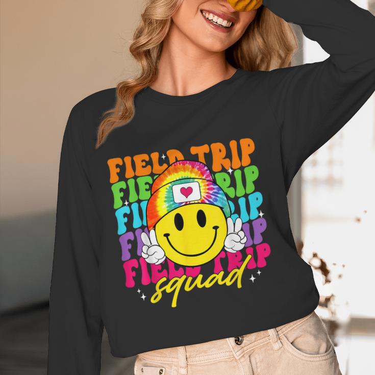 Field Trip Squad Groovy Field Day Smile Face Teacher Tie Dye Women Long Sleeve T-Shirt, novelty gifts, funny gifts