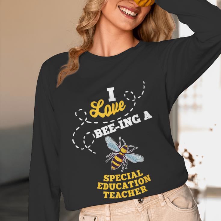 I Love Bee-Ing A Special Education Teacher Honey Bee Job For Men Women Women Long Sleeve T-Shirt, novelty gifts, funny gifts